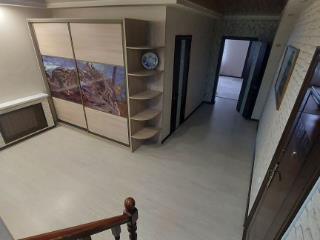 5-комн., 293.3 м², 1/3 этаж