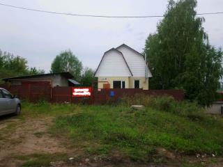 Фрагмент ракеты рухнул на жилой дом в Алтайском крае (фото)