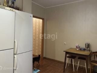 1-комнатная квартира, 37 м², снять за руб, Красноярск, ул. шевченко 1а | camperfamily.ru