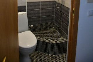 В студии совмещенный санузел. Фото: Мир Квартир