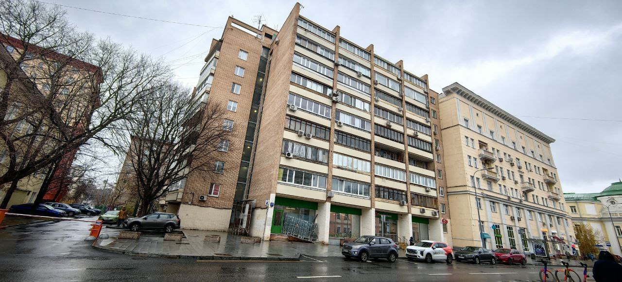 Девятиэтажка для Министерства энергетики и электрификации всей страны. Фото: Мир Квартир