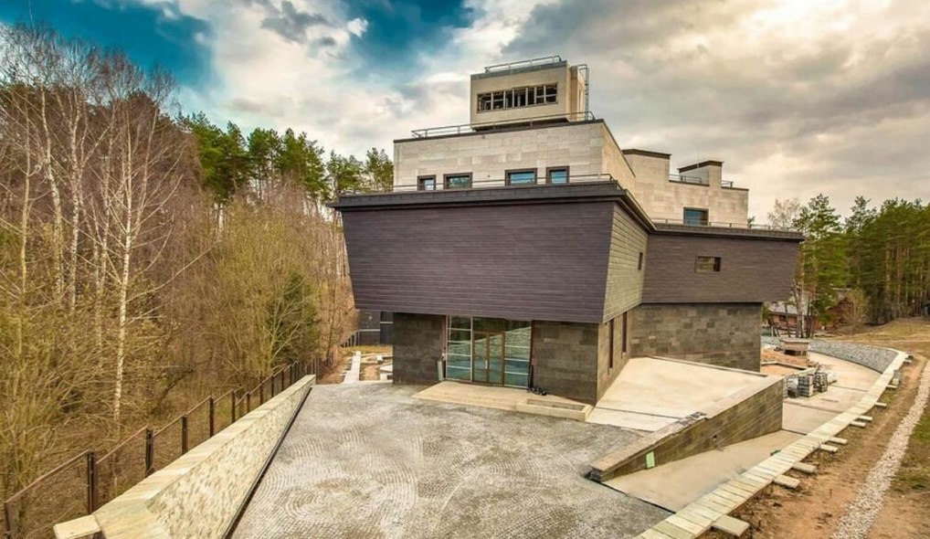 Крематорий-стайл за 1 млрд 113 млн. Фото: realty.yandex.ru, продавец AIM Realty